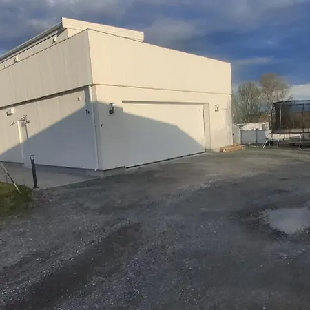 Myrullsvingen 1b - Penthouse