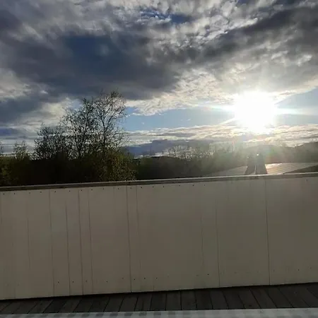 Myrullsvingen 1b - Penthouse Διαμέρισμα Hesseng